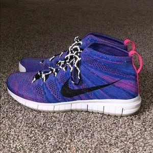 Women's Nike Flyknit Chukkas